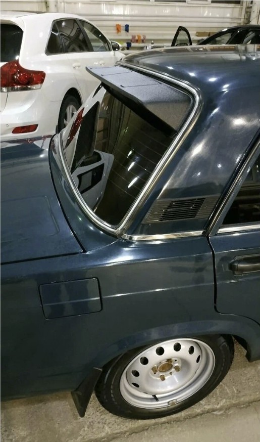 Дефлектор на заднее стекло Liberty ВАЗ 2101, 2103, 2105, 2106, 2107 , козырек на стекло