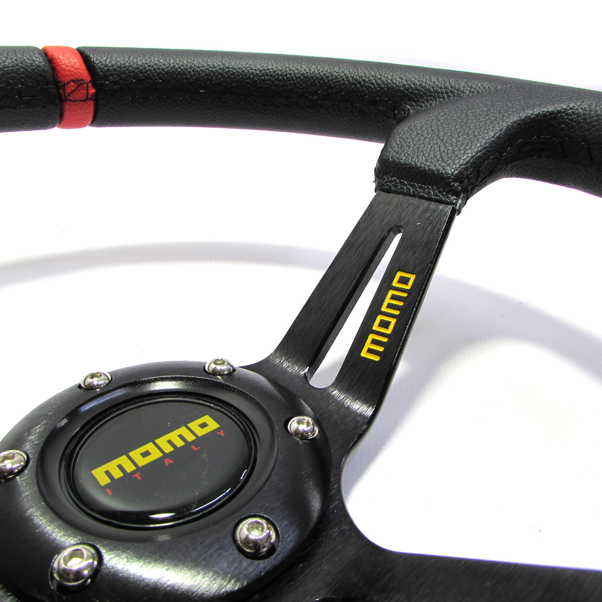 Руль MOMO Drift экокожа, вылет 90 мм