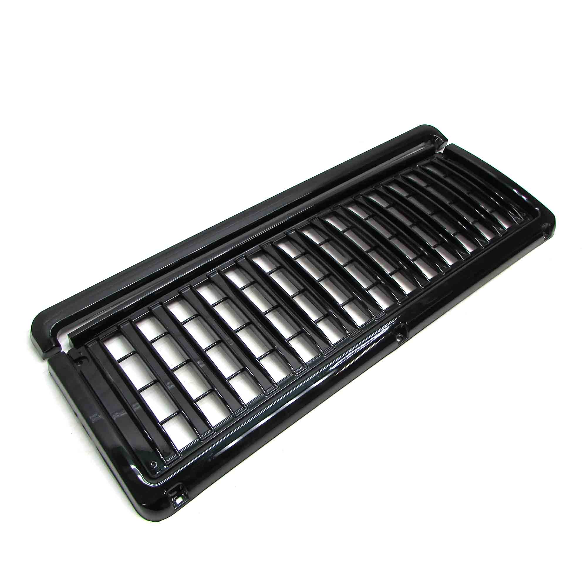 Решетка радиатора ВАЗ 2107 в стиле Mercedes AMG