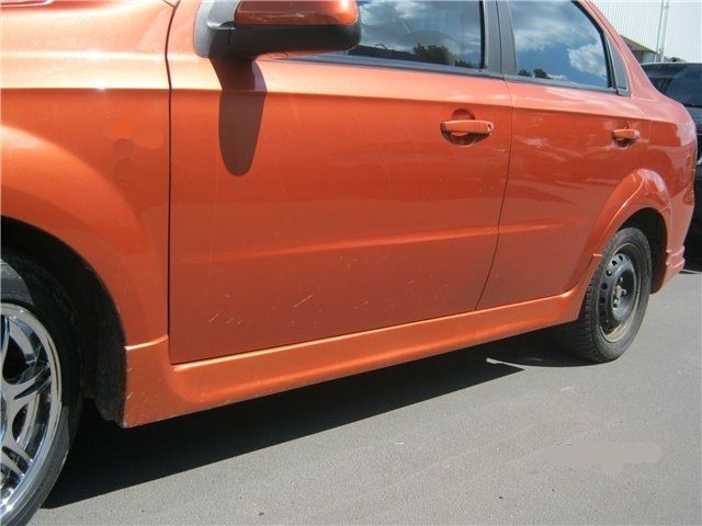 Накладки на пороги Chevrolet Aveo T250 с 2007 по 2012 год