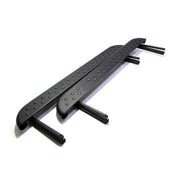 Пороги на Ниву 2121 - 21213 черный метал с резинкой